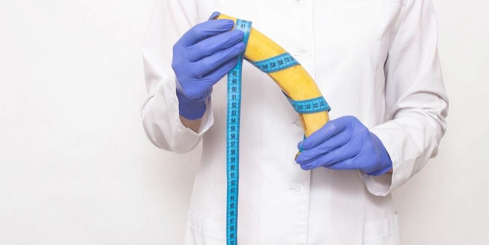 In centimeters, a banana symbolizes a penis enlarged with soda